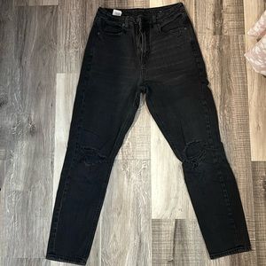 AMERICAN EAGLE - Black Mom Jeans - Size 2 Regular